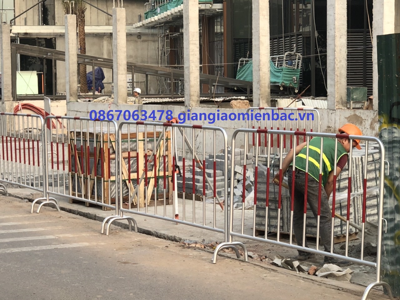 Cung cấp hàng rào chắn sắt tại Sun Grand City Tây Hồ, Hồ Tây, Hà Nội